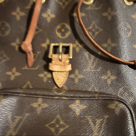 VINTAGE LOUIS VUITTON BACK PACK - Picture 15 of 16